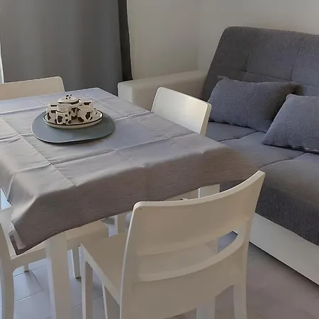 Apartment Relax A Due Passi Dal Mare Lu Bagnu