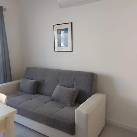 Apartment Relax A Due Passi Dal Mare Lu Bagnu *
