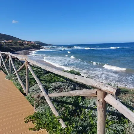 Apartment Relax A Due Passi Dal Mare Lu Bagnu *